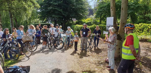 TdG-01 Frau Schneider berichtet �ber den Schmalenbecker Hof ihrer Vorfahren